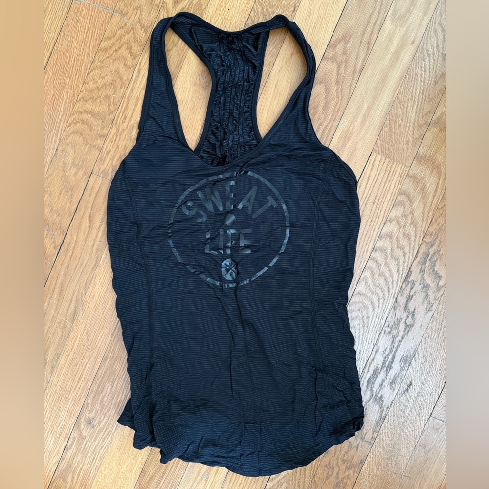 Lululemonn running tank. Size 4